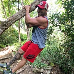 Meet your Posher, Felix